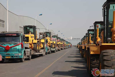 2015年工程機械產品進出口貿易評析 雖小有波瀾，但整體平穩